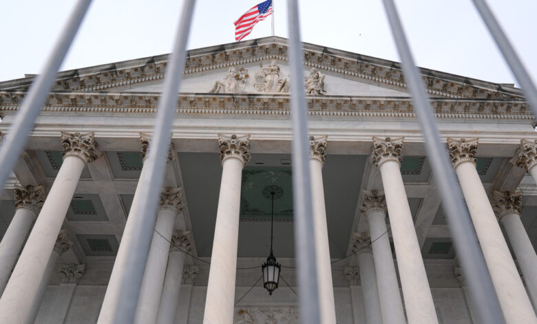 Estados Unidos inició un cierre gubernamental tras rechazo de financiamiento federal