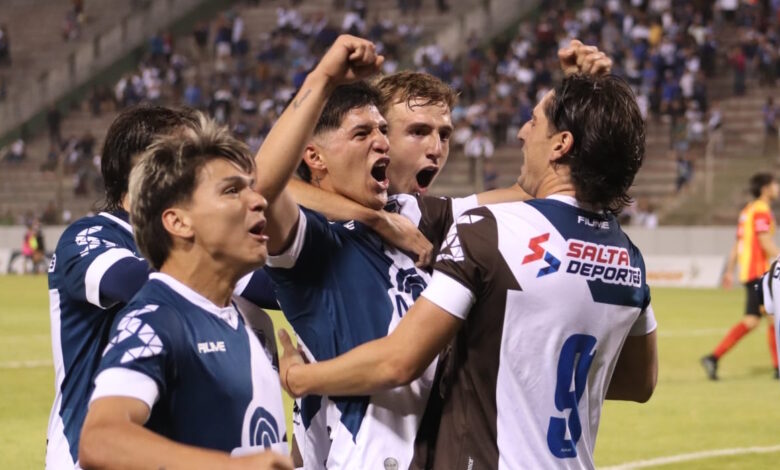 El Santo necesita sacar diferencia ante Gimnasia de Chivilcoy - Foto Diego Chalom
