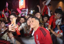 La llegada de los jugadores millonarios revolucionaron a los fans en Córdoba.