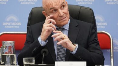 Diputados impulsan proyecto para expulsar a Espert tras renuncia a su candidatura