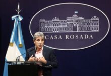 Foto de archivo - El ministro de Economía argentino, Luis Caputo. REUTERS