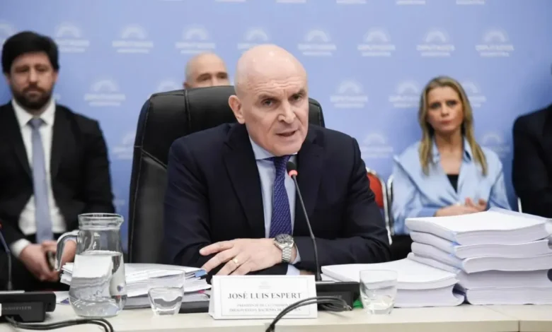 Espert admite transferencia millonaria de Fred Machado pero no renunciará su candidatura