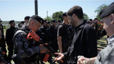 Santa Fe incorpora nuevas armas de menor letalidad para patrullaje en Rosario