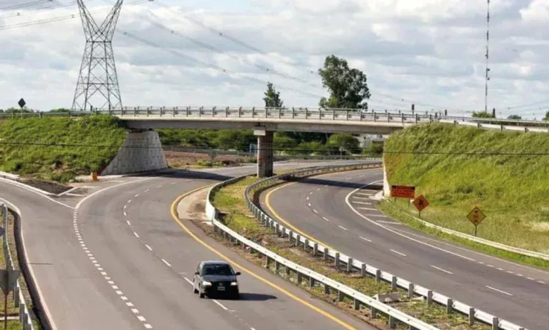 El Gobierno anunció el lanzamiento de una licitación pública para privatizar 1.800 km de rutas nacionales