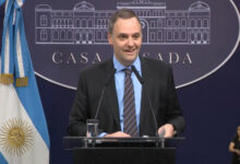 Gobierno elimina la Secretaría de Comunicación y Medios