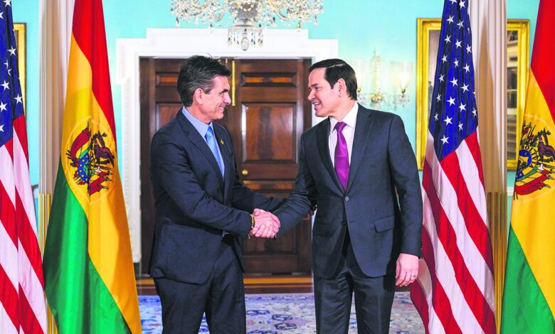 Rodrigo Paz asumió como presidenta de Bolivia