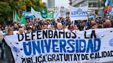 Docentes universitarios lanzan paro nacional de 72 horas