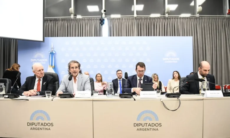 El Congreso reabrió el debate por el Presupuesto 2026 y consiguió dictamen mayoritario