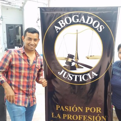 El abogado Cristian Illesca.