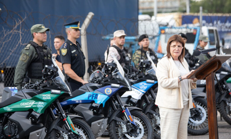 Bullrich presenta programa integral para nuevo ingreso a la fuerza policial federal