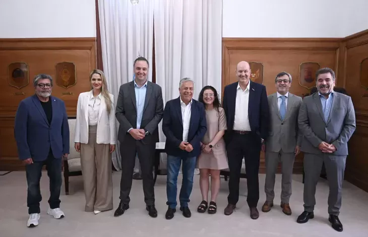 Sindicatos y gremios rechazan reforma laboral sin llegar a un acuerdo