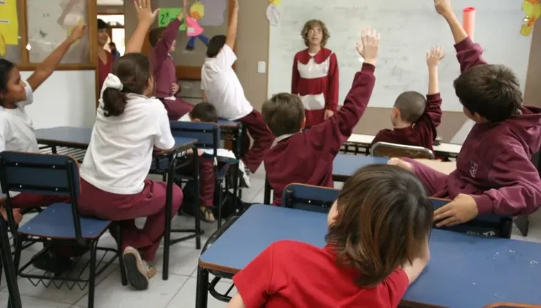 Los colegios privados podrán fijar sus aranceles sin autorización estatal