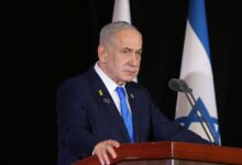 Netanyahu pide indulto presidencial para suspender su juicio por corrupción
