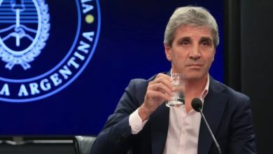 Caputo anunció que Banco Nación podrá recibir "dólares del colchón" tras la Ley de Inocencia Fiscal