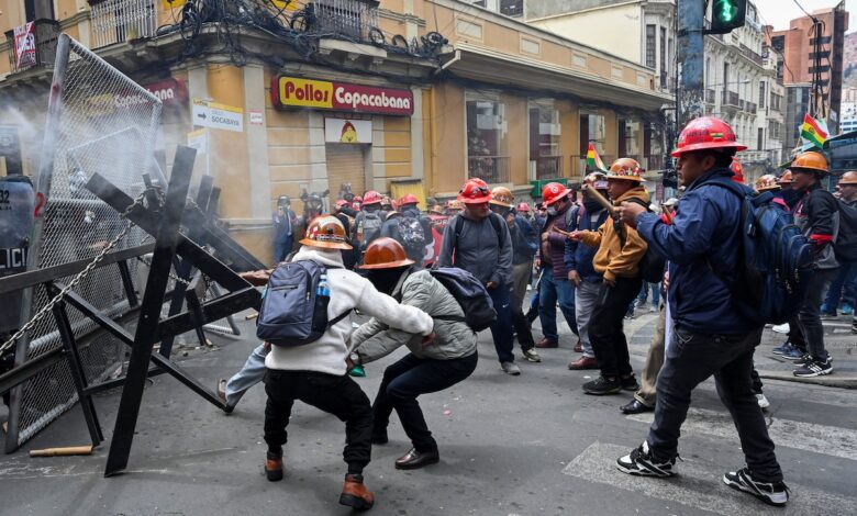 La Central Obrera Boliviana persiste con las protestas por el fin de la subvención a los combustibles