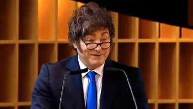 Milei indicó buscar cancelar parte de la deuda con CABA mediante la entrega de terrenos