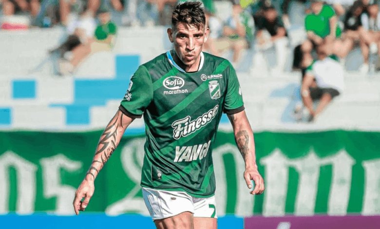 Racing de Córdoba oficializó la oferta formal por Ricardo Centurión