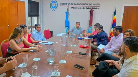 El Ministerio de Salud refuerza el operativo sanitario en El Galpón tras las inundaciones