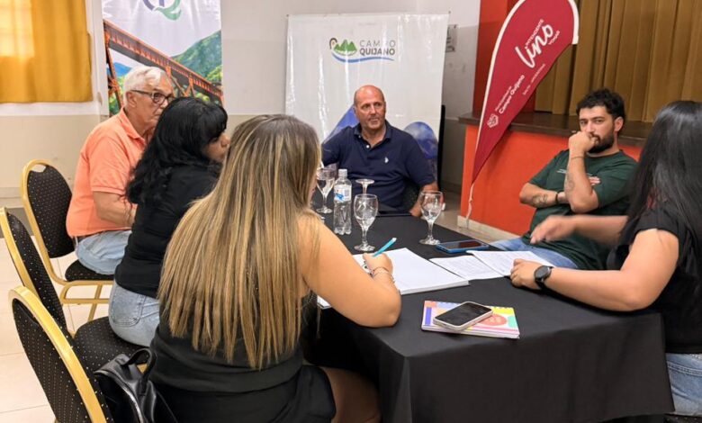 El área de Cultura y Turismo de Campo Quijano mantuvo una reunión estratégica con representantes del sector privado local.