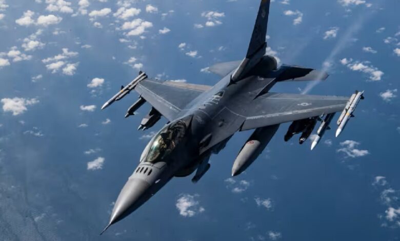 Se aceleró el programa de aviones F-16 y reforzó los protocolos de contrainteligencia militar