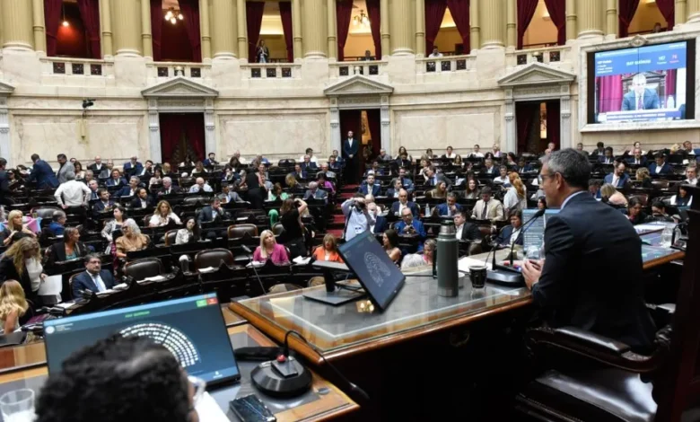 El Gobierno nacional impulsó la reapertura del debate sobre las licencias médicas en el Senado