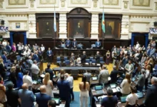 Diputados opositores exigen suspender la recategorización de oficio para monotributistas