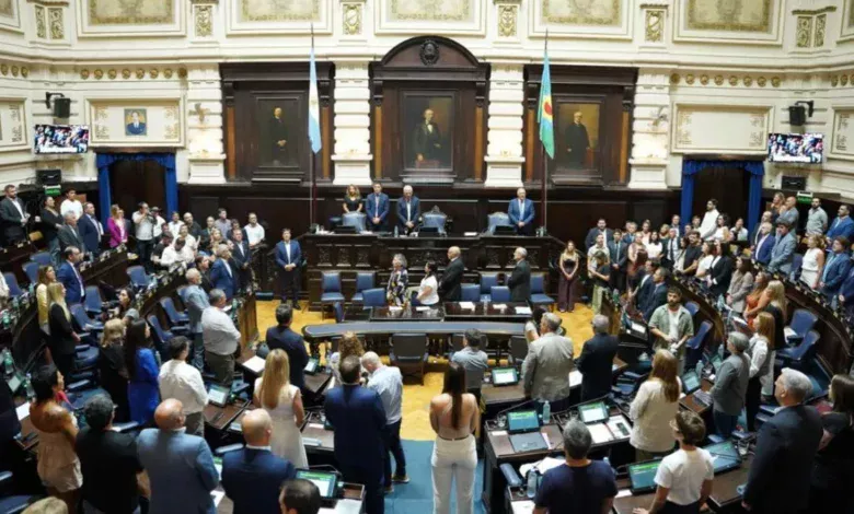 Diputados opositores exigen suspender la recategorización de oficio para monotributistas