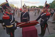 Familiares de Manuela Rosas piden frenar el traslado del sable de San Martín