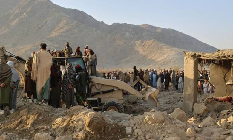 Pakistán bombardeó Kabul y le declaró formalmente una guerra abierta a Afganistán