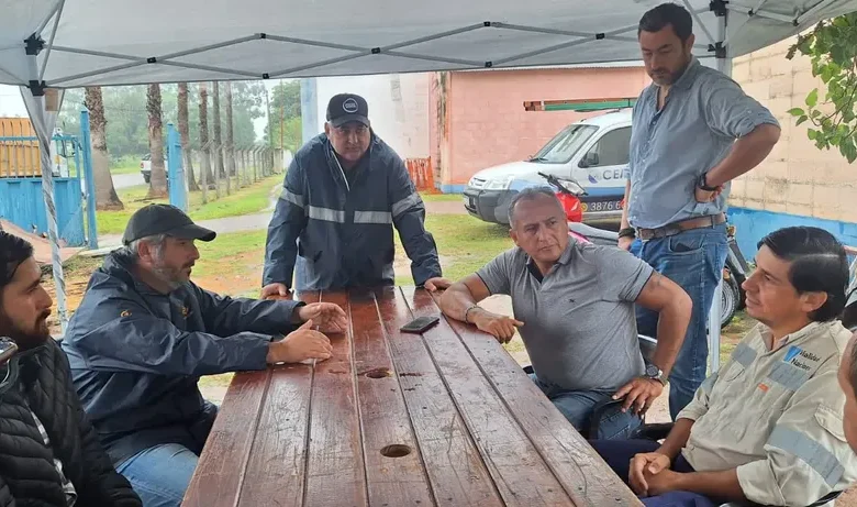 Vialidad trabaja en operativos de limpieza en RN 16, zona de El Galpón y El Bordo