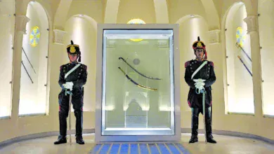 El sable corvo de San Martín regresó a la custodia de los Granaderos a Caballo