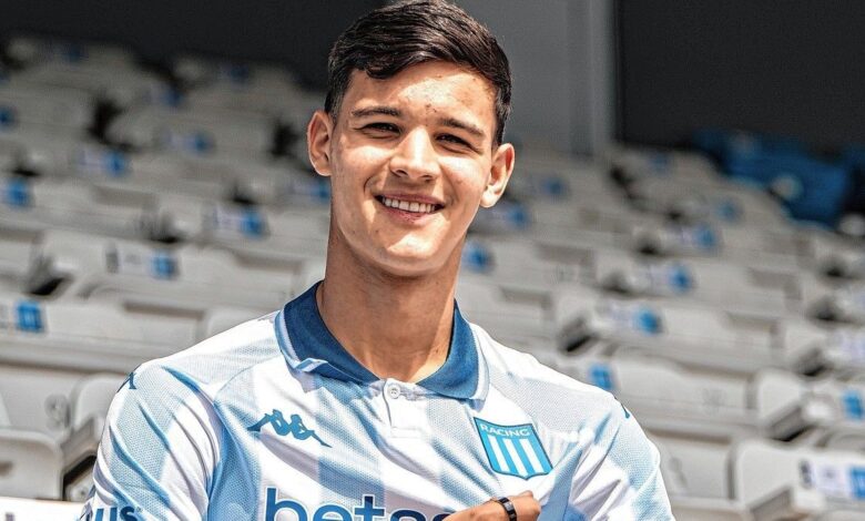 Valentín Carboni sufrió la rotura de ligamentos cruzados