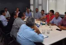 El ministro Camacho se reunió con intendentes con agenda en salud, educación y obras en RP5