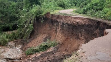 Vecinos de Las Lajitas reclaman a Vialidad abandono y desbordes de la ruta provincial 20