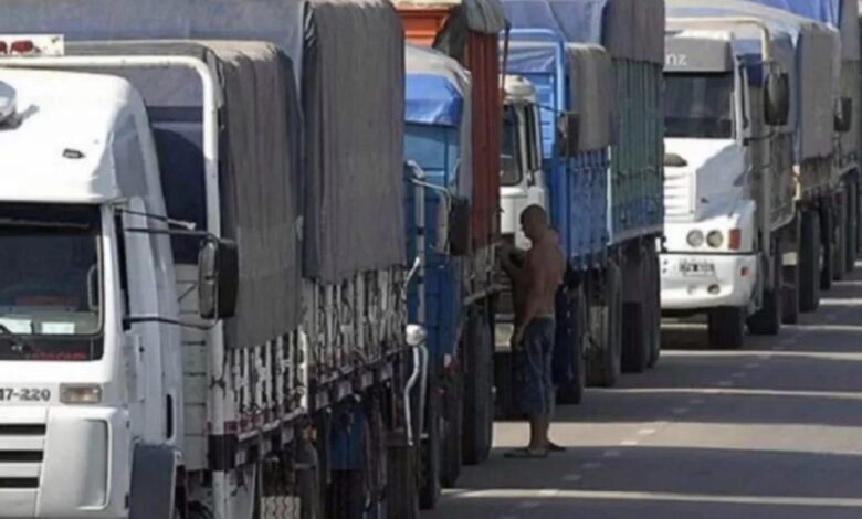 Camioneros cerró su paritaria semestral con un aumento del 10,5% hasta agosto