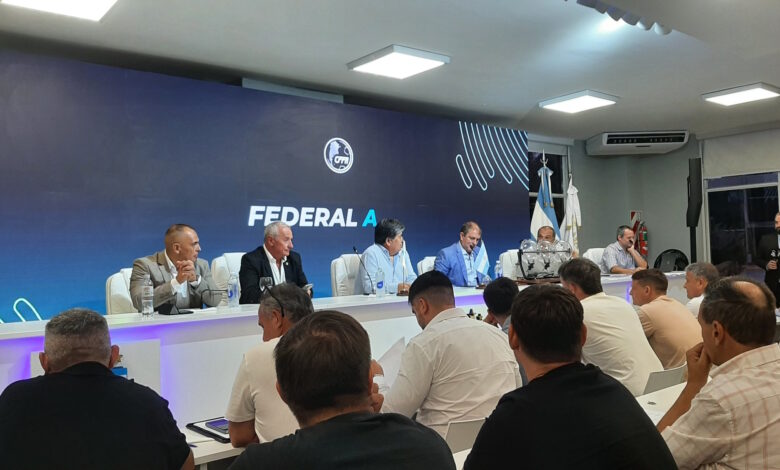 El primer partido de local del “Santo” será el viernes 27/3 con Sol de América.