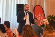 El coordinador municipal de cerillos Emanuel Martínez