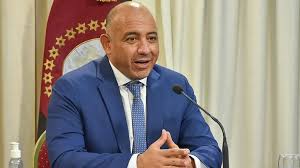 Roberto Dib Ashur confirmó su renuncia como Ministro de Economía