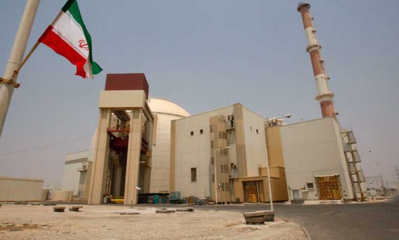 El OIEA informó que un proyectil impactó en el recinto de la central nuclear iraní de Bushehr