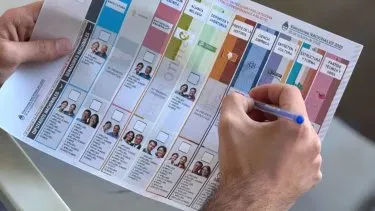 LLA reunió a sus 24 distritos y fijó como prioridad la Boleta Única de Papel