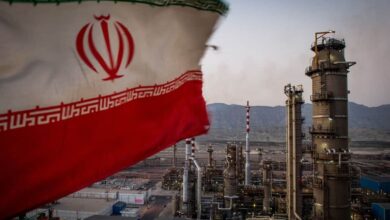 EE.UU. levantará sanciones al petróleo de Irán para aumentar la oferta en el mercado