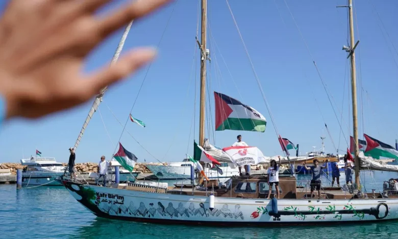 Israel interceptó una flotilla internacional con más de 170 activistas que intentaba llegar a Gaza
