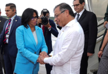 Petro se reunió con Delcy Rodríguez para fortalecer la agenda de seguridad e inteligencia