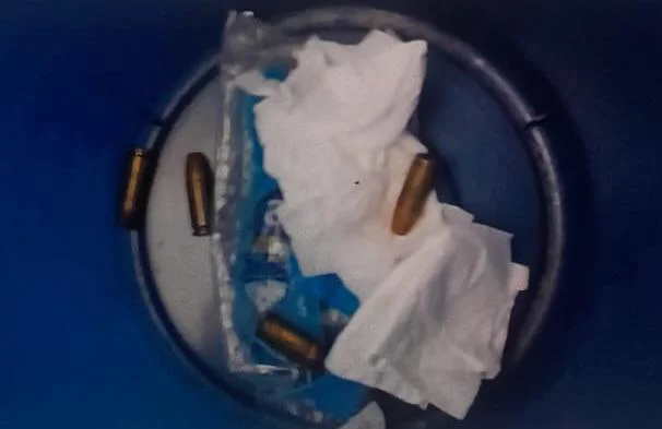 Padres denuncian que en colegio Polivalente de Arte encontraron amenazas con proyectiles