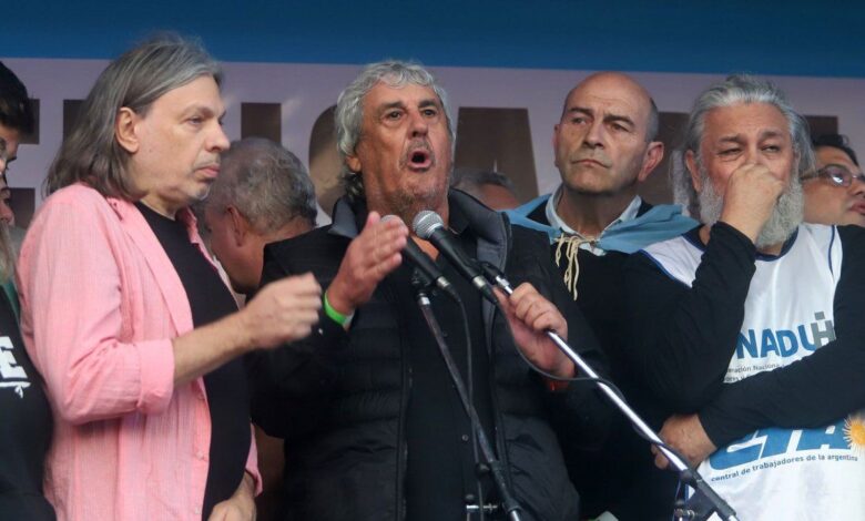 La Justicia suspendió la esencialidad educativa y frenó la reforma laboral de Milei