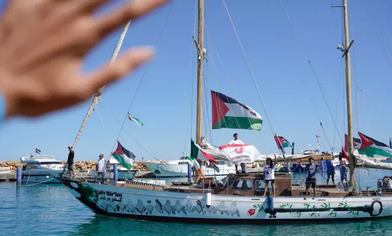 Israel interceptó una flotilla internacional con más de 170 activistas que intentaba llegar a Gaza