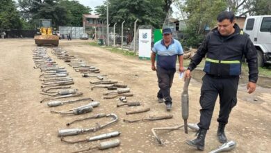 Orán llevó adelante un operativo de eliminación de 131 caños de escapes adulterados