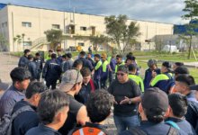 Trabajadores de POSCO Argentina reclaman mejoras salariales