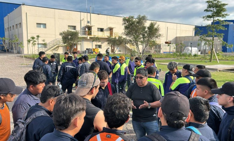 Trabajadores de POSCO Argentina reclaman mejoras salariales