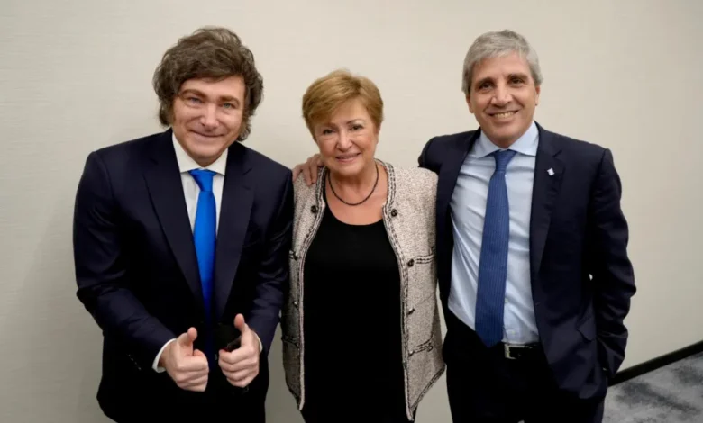 El Gobierno compró 819 millones de dólares a EE.UU. para cancelar el vencimiento de mayo con el FMI